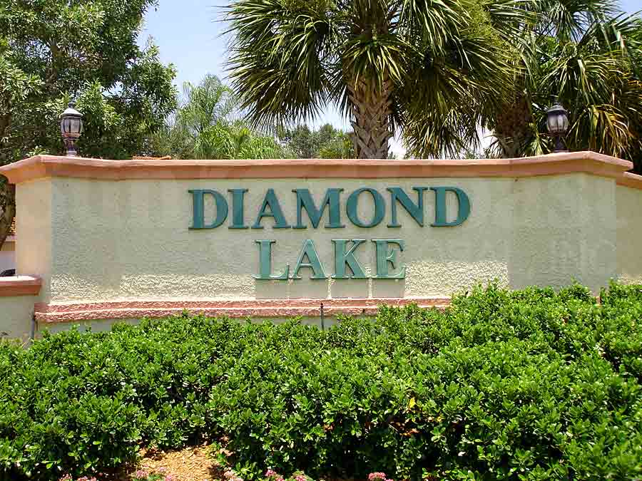 DIAMOND LAKE Signage